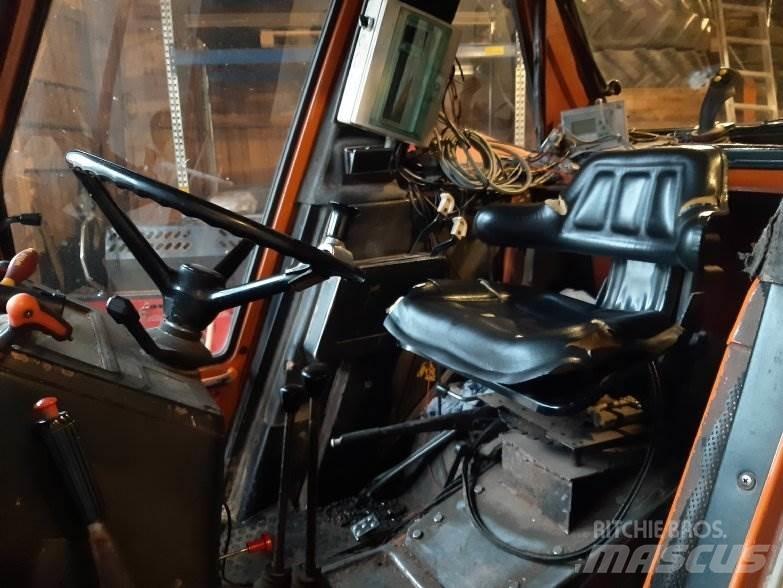 Fiat 880 DT Tracteur