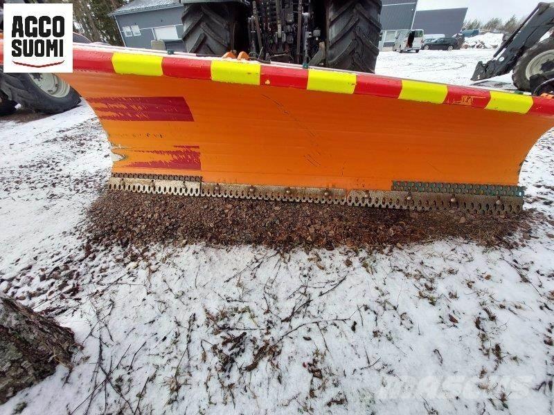 FMG ALUEAURA AA330 Chasse neige