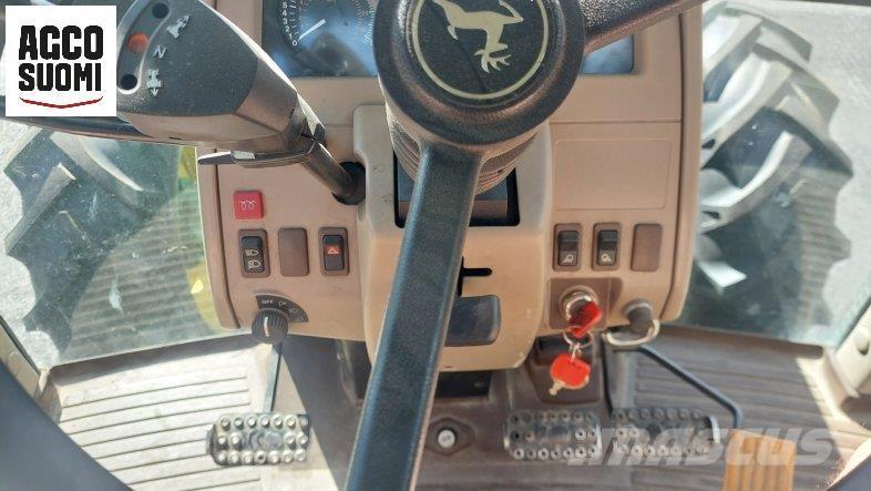 John Deere 6220 SE Tracteur
