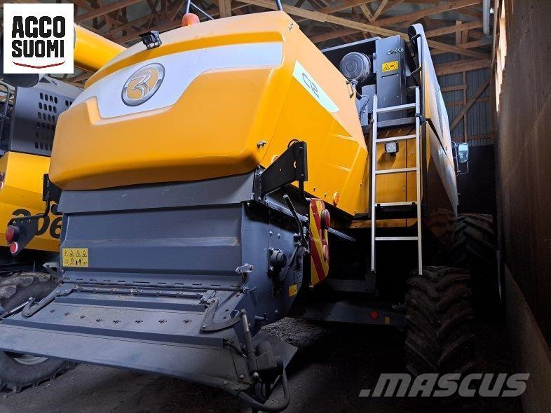 Sampo-Rosenlew C12 Moissonneuse batteuse