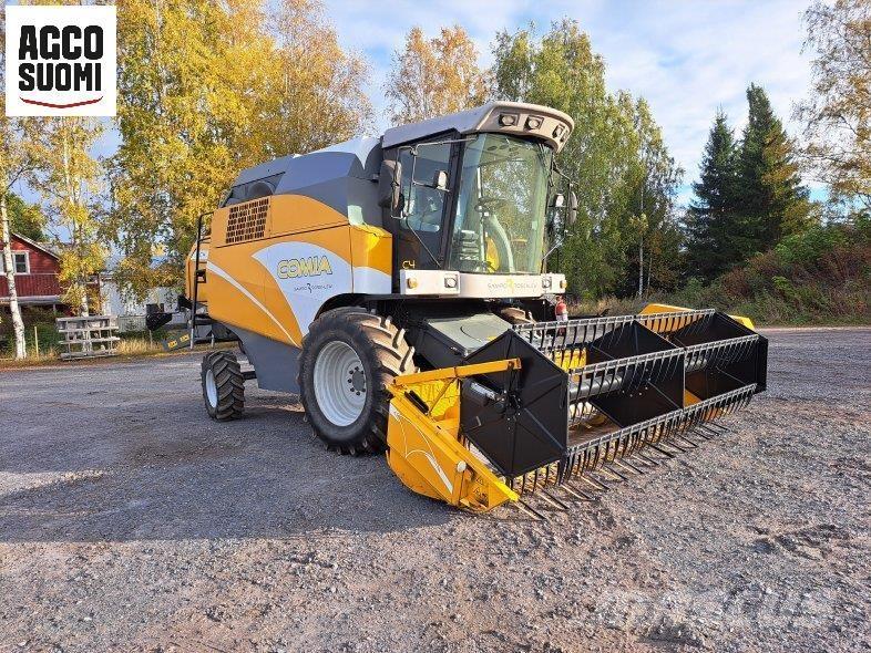 Sampo-Rosenlew C4 Moissonneuse batteuse