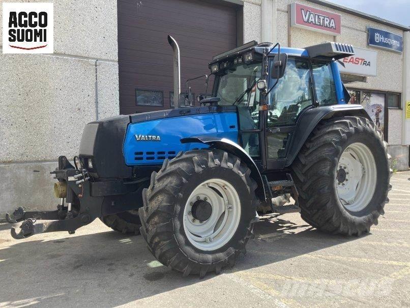 Valtra 8050 MEGA Tracteur