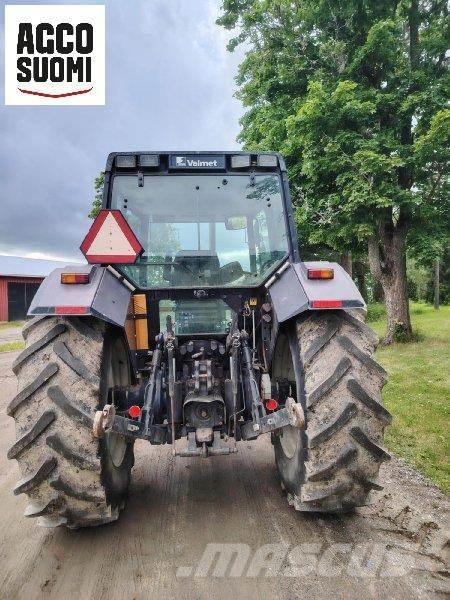 Valtra 8400 Tracteur
