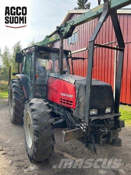 Valtra 8400 Tracteur