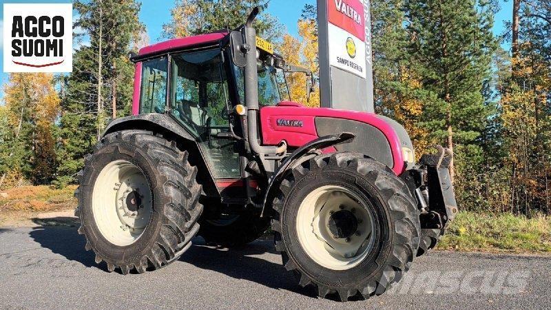 Valtra A92 Tracteur