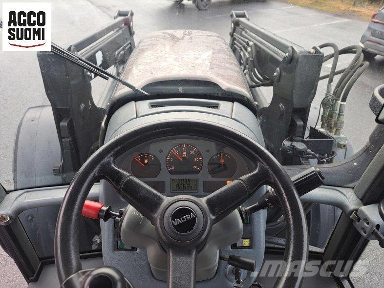 Valtra M120 Tracteur
