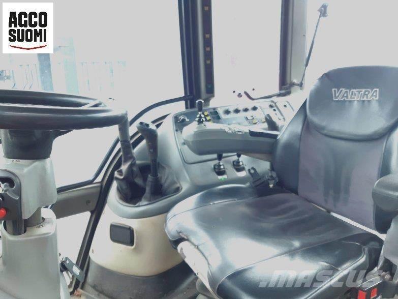 Valtra M130 Tracteur