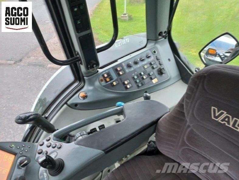 Valtra N141 A Tracteur