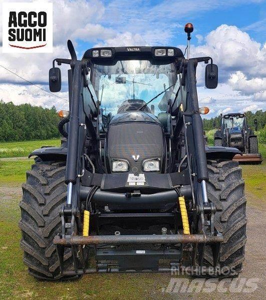 Valtra N141 H Tracteur