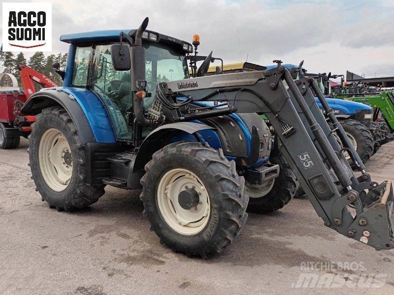 Valtra N142 D +EK Tracteur