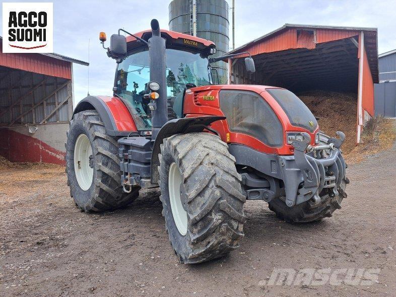 Valtra S353 Tracteur