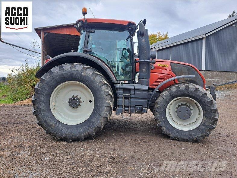 Valtra S353 Tracteur