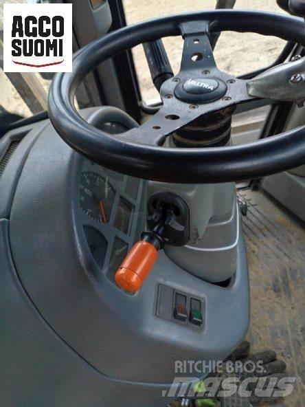 Valtra T130 CH Tracteur