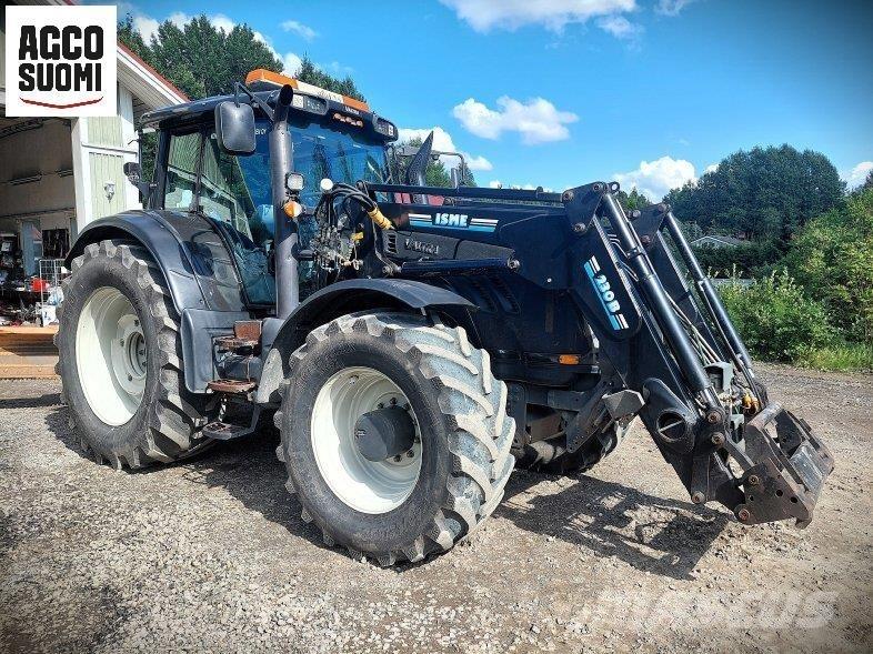 Valtra T213 VERSU Tracteur