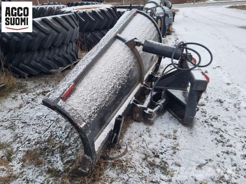 Vama ALUEAURA 280 Chasse neige