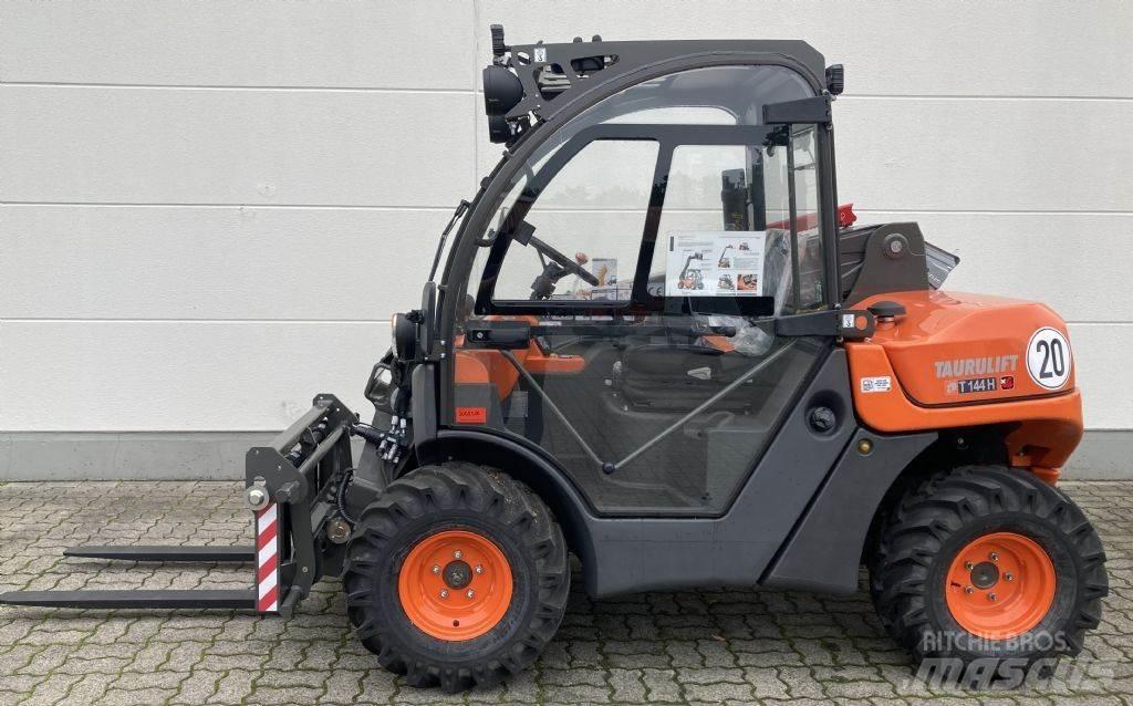 Ausa T 144 H X4 Chariot télescopique