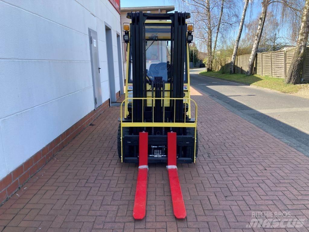 Hyster J 2.0 UTL Chariots élévateurs électriques