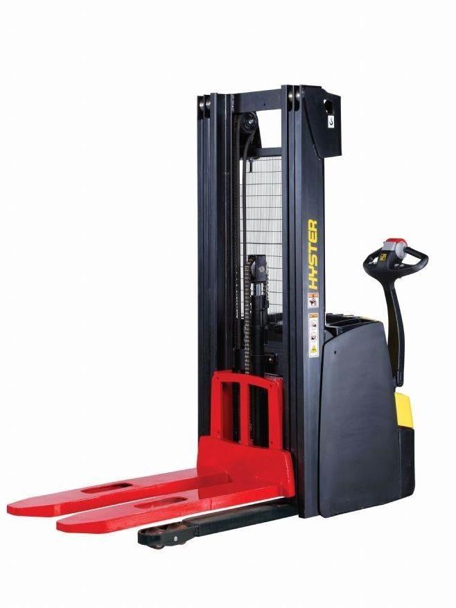 Hyster S 1.6 Gerbeur accompagnant