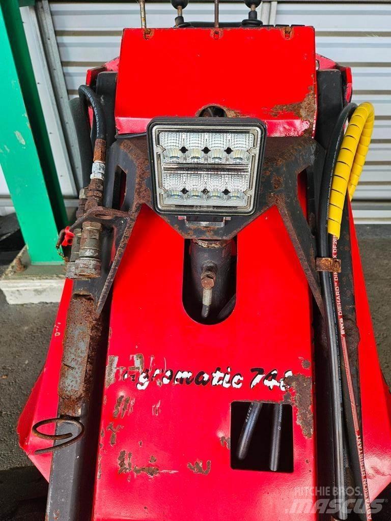 Agromatic  Chargeuse multifonction