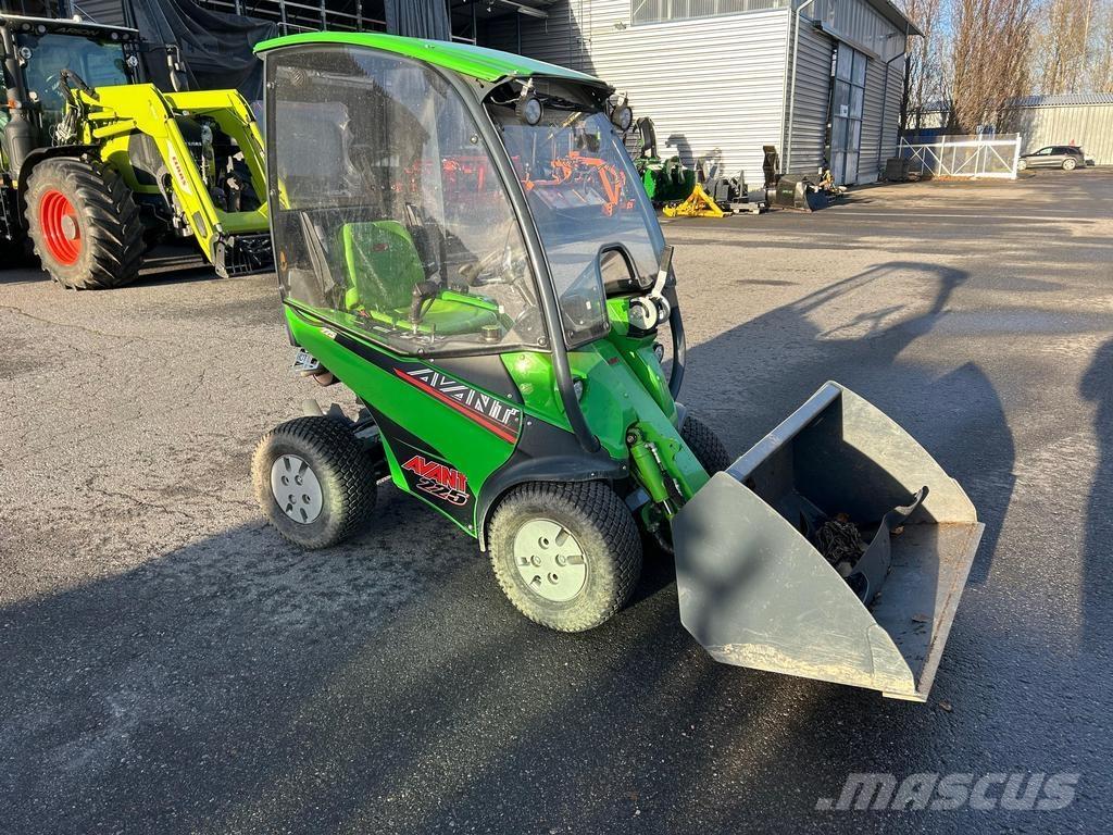 Avant 225 Chargeuse multifonction