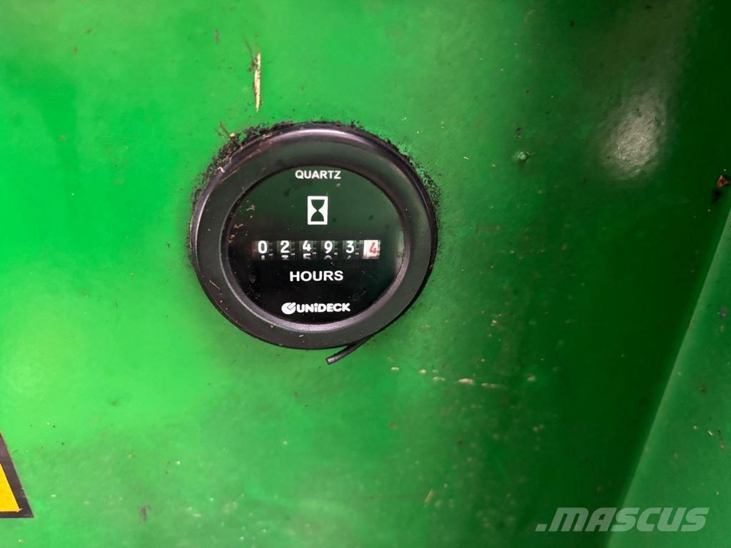 Avant 320 Chargeuse multifonction