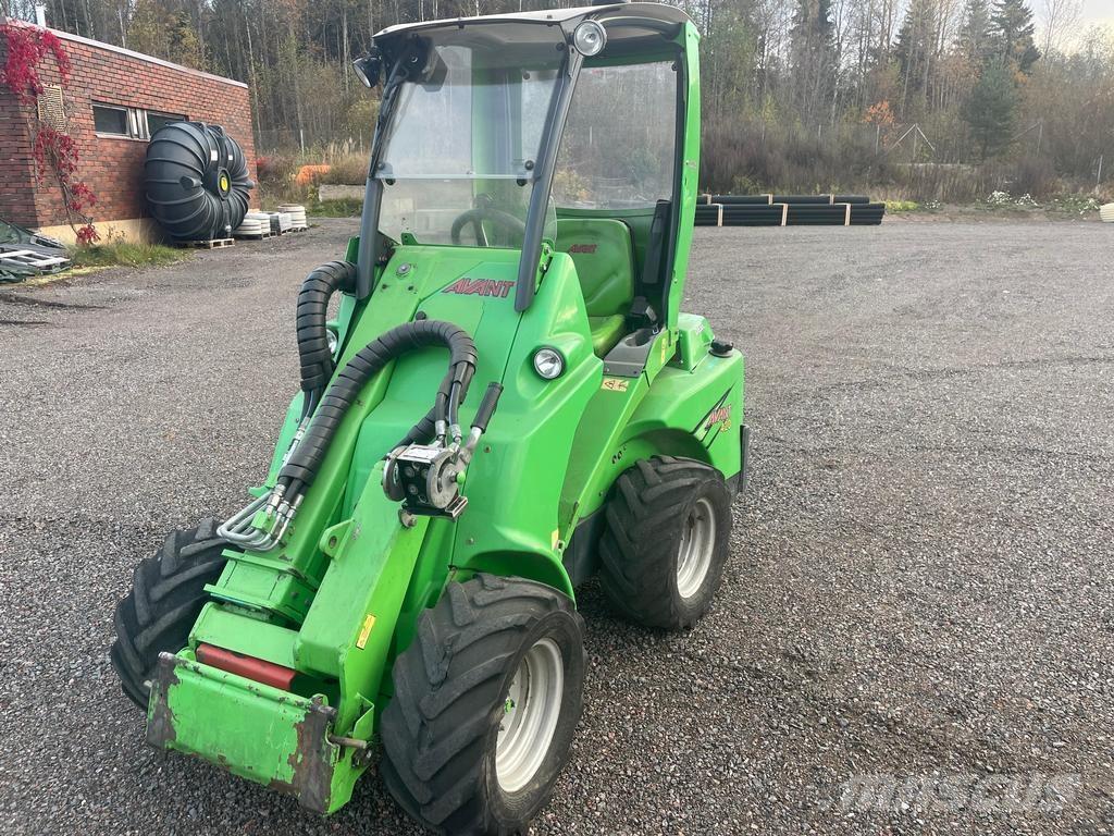 Avant 420 Chargeuse multifonction