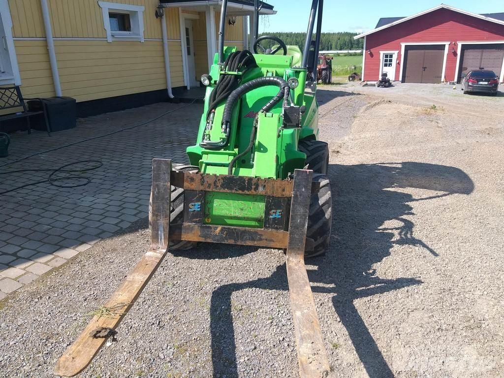 Avant R20 Chargeuse multifonction