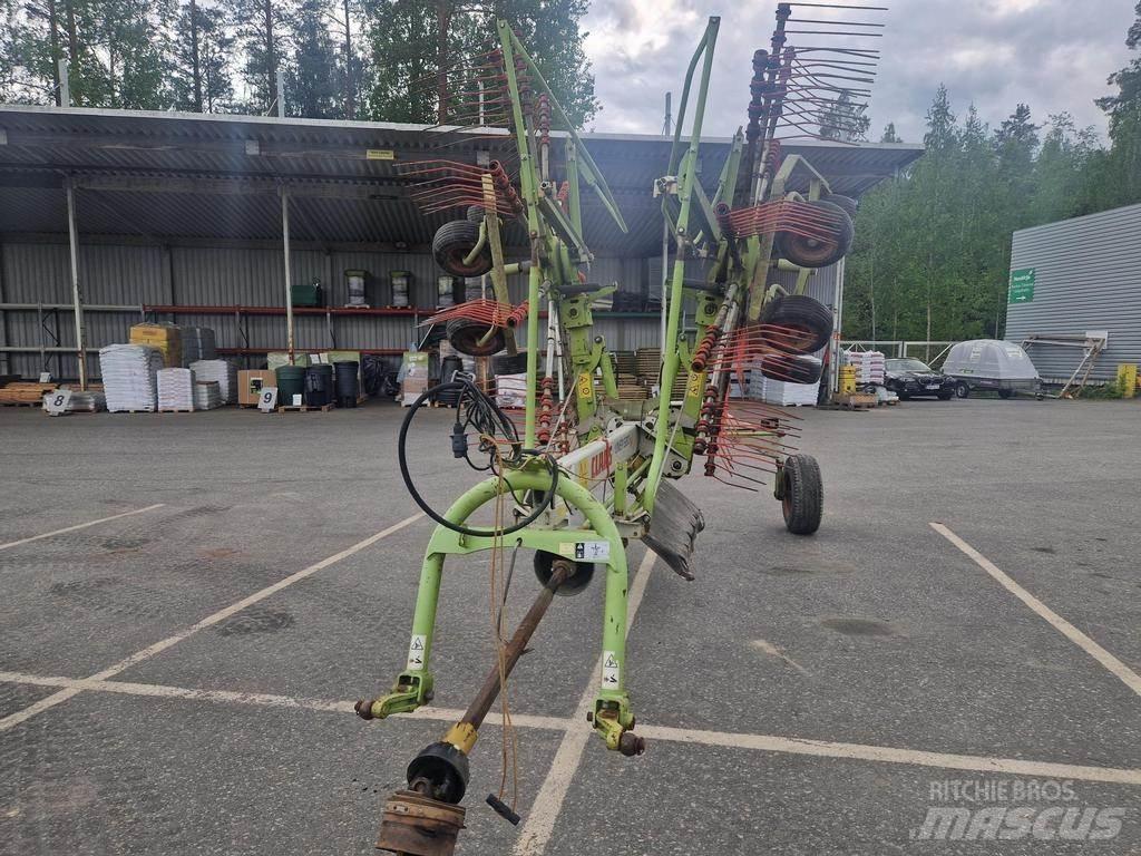 CLAAS 680 Rateau faneur