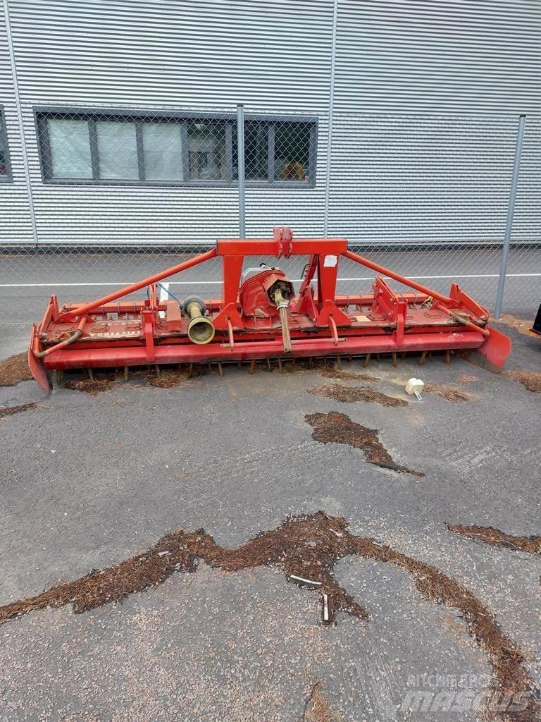 Lely 3500 Herse rotative, rotavator