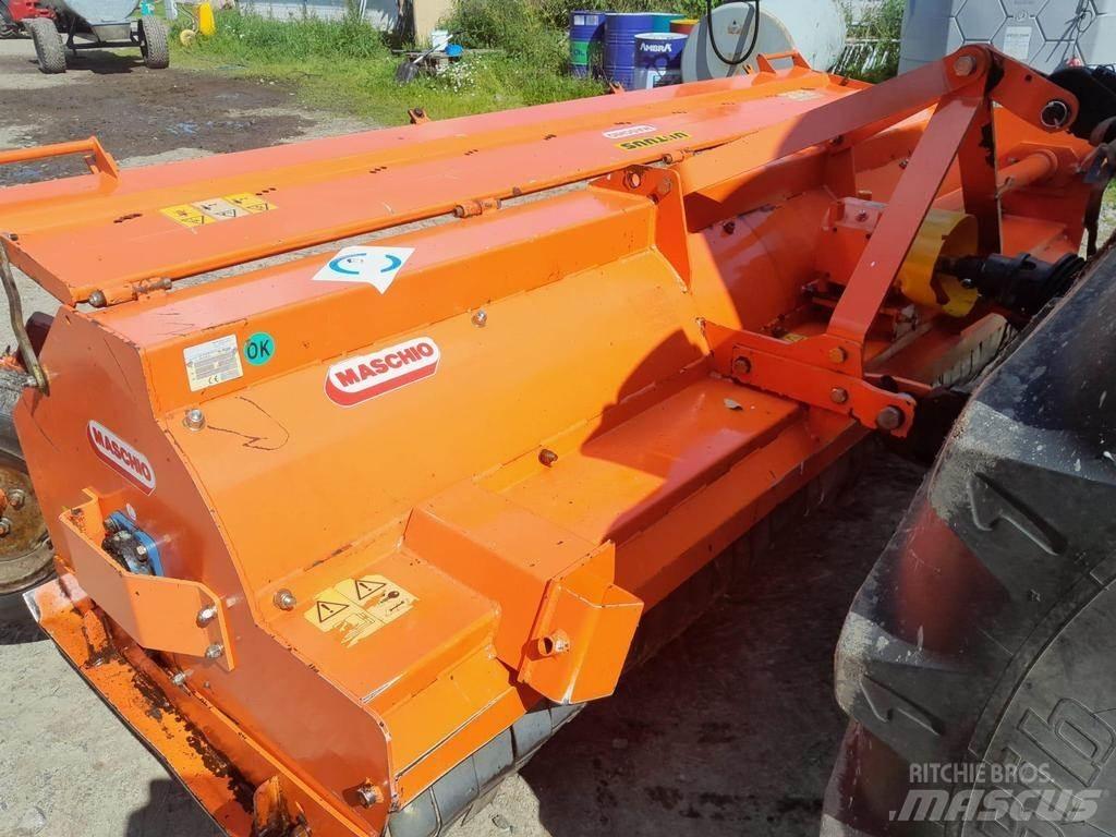 Maschio  Broyeur / Gyrobroyeur / Epareuse