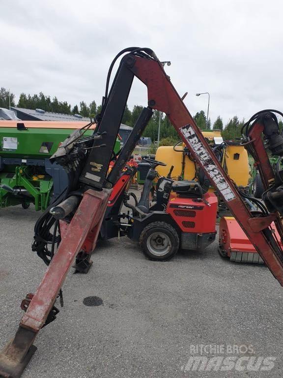 Patu 425 Grue, Chargeur