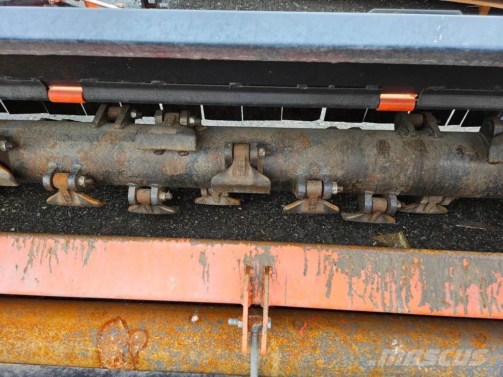 Tarmo 250 Broyeur / Gyrobroyeur / Epareuse