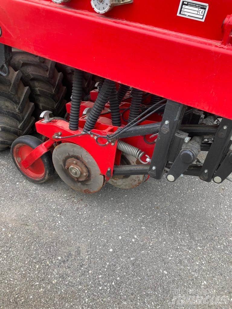 VM 300 Semoir combiné