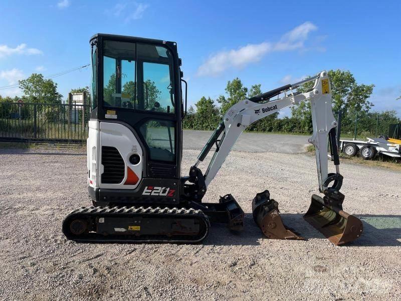 Bobcat E20Z Mini pelle < 7t