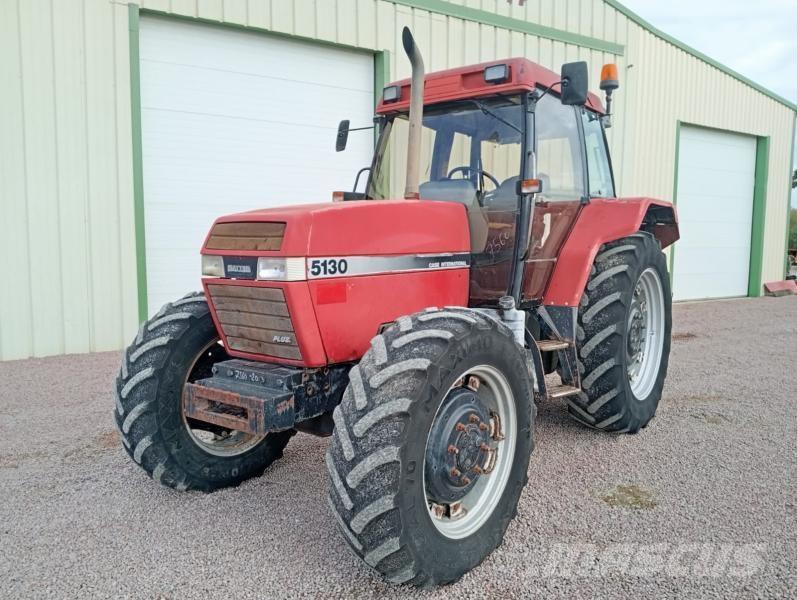 CASE IH 5130 Tracteur