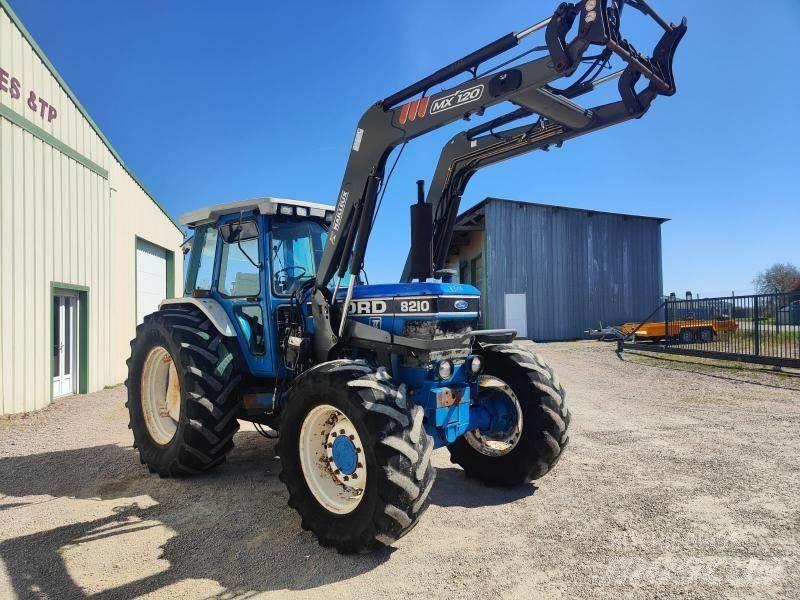 Ford 8210 Tracteur