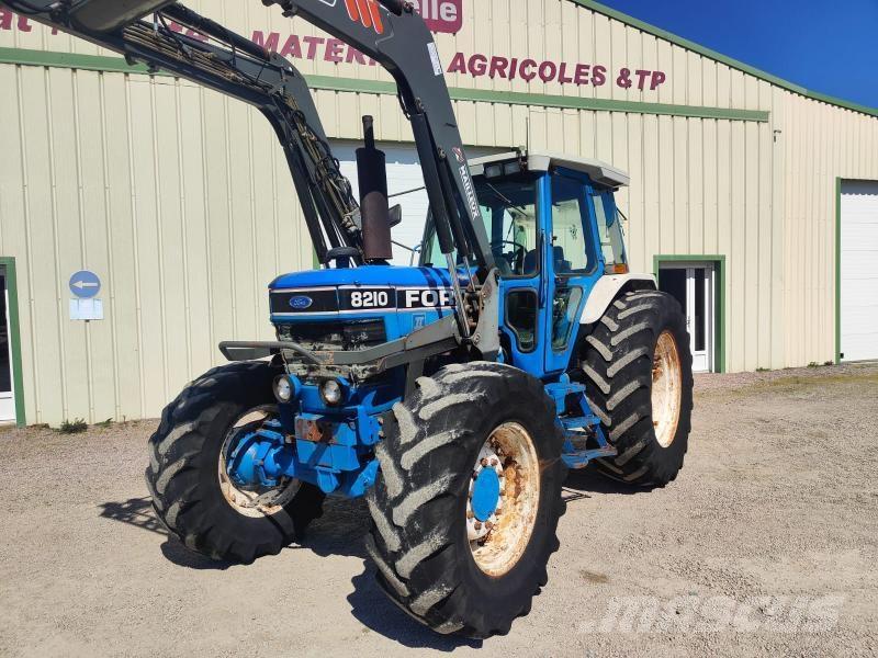 Ford 8210 Tracteur