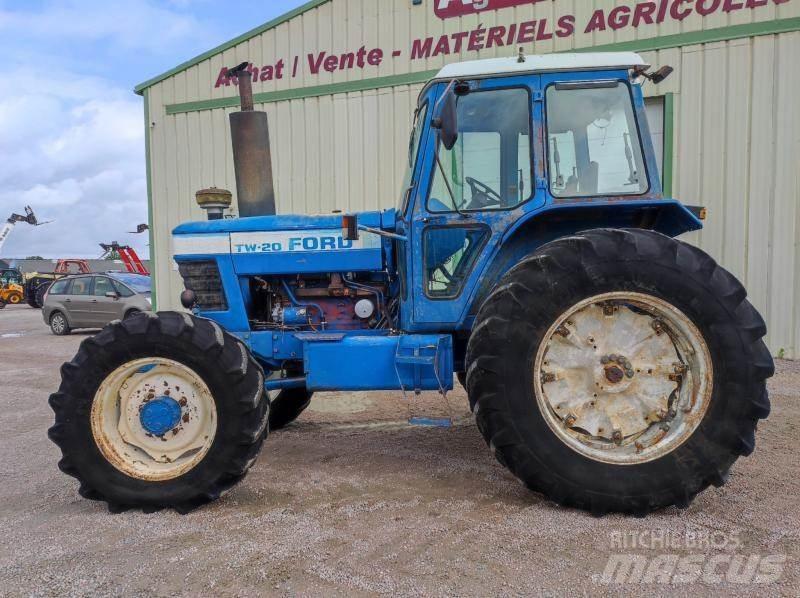 Ford TW20 Tracteur