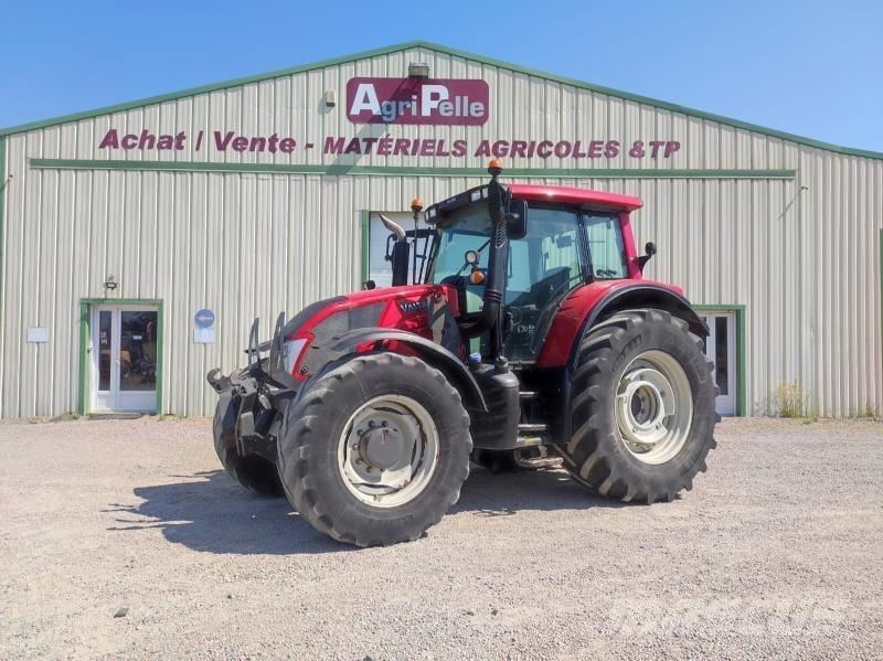 Valtra N163 Tracteur