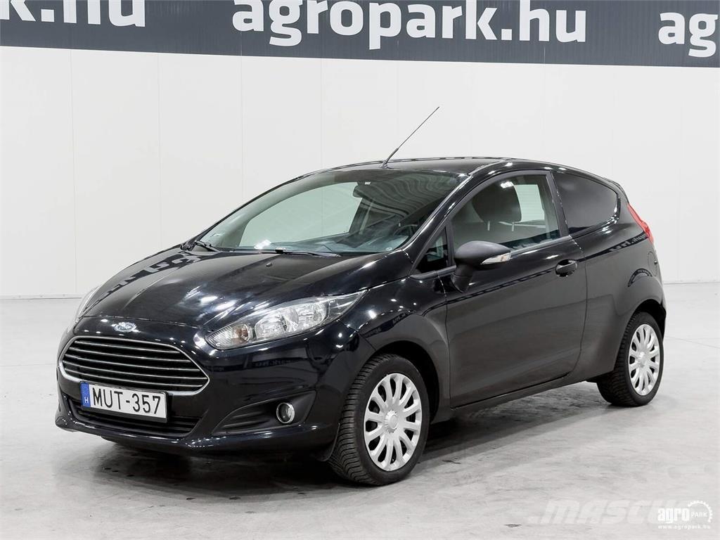 Ford Fiesta Voiture