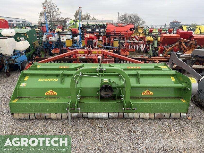 Celli SCORPIO/F 320 Tracteur