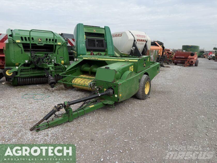 John Deere 359 Tracteur