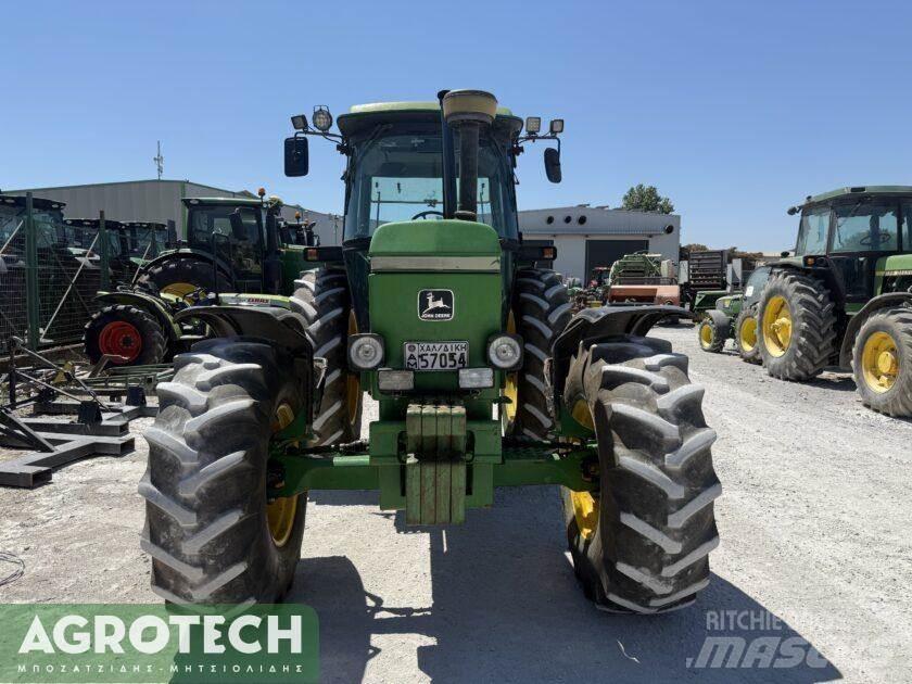 John Deere 3650 Tracteur