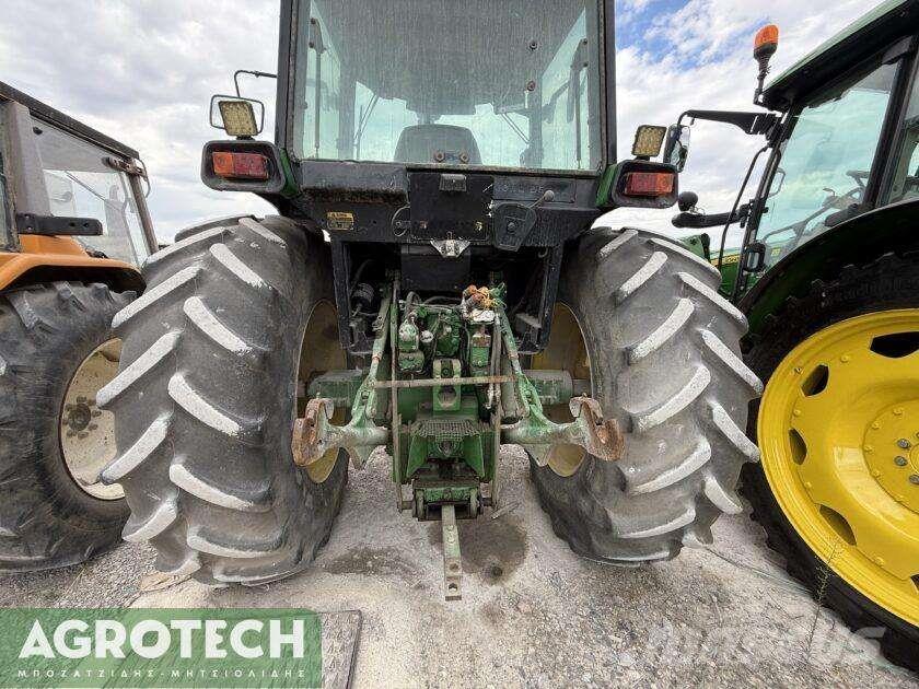 John Deere 4455 Tracteur