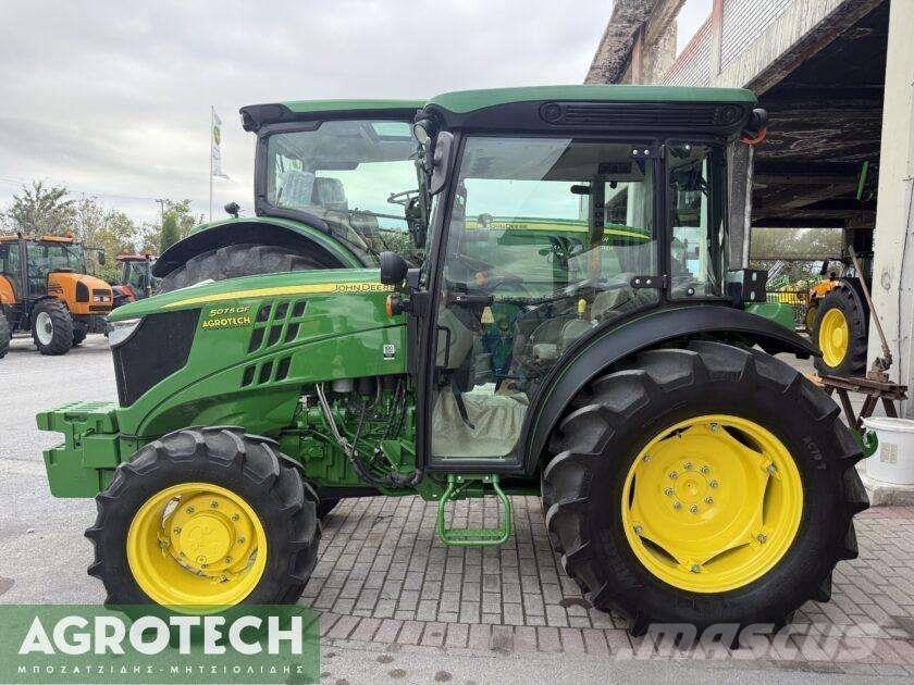 John Deere 5075 GF Tracteur