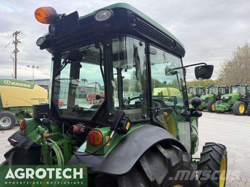 John Deere 5075 GF Tracteur
