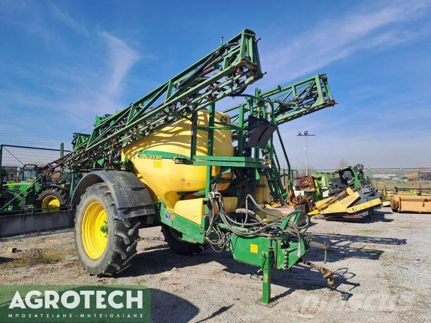 John Deere 840i Tracteur