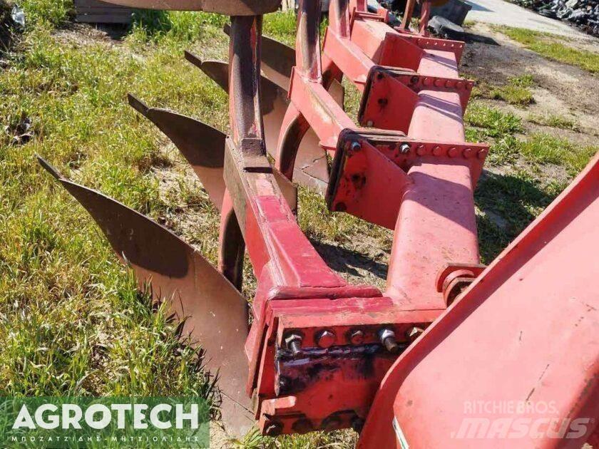 Kverneland 150 B Tracteur