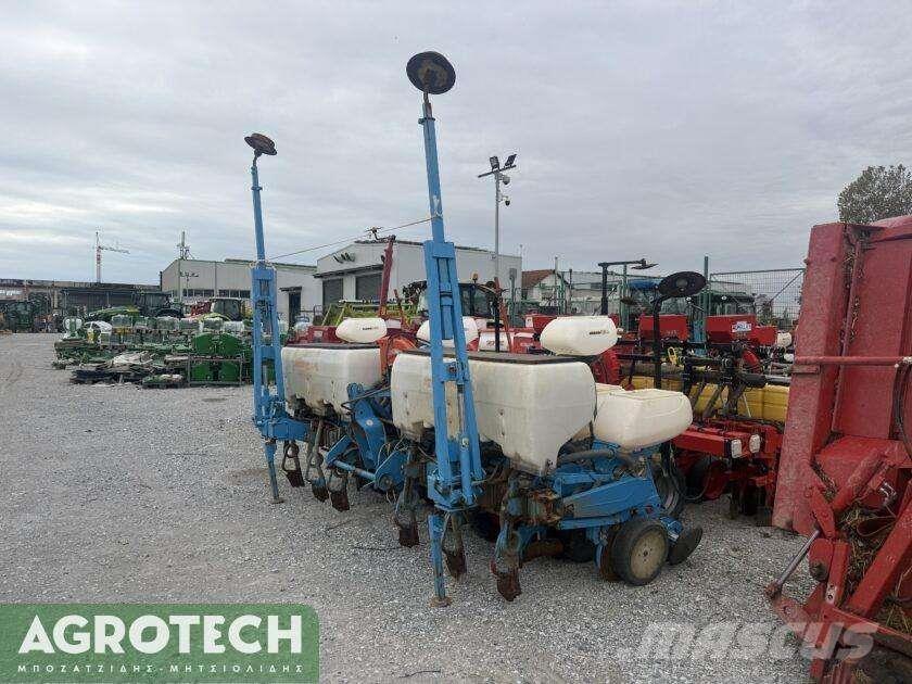 Monosem NG PLUS 4 Tracteur