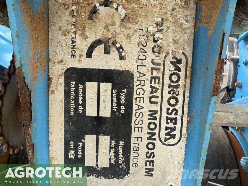 Monosem NG PLUS 4 Tracteur